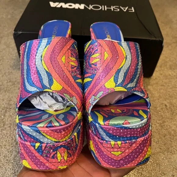 Groovy Mule Platform Heels ☮️ - Women's Size 9 - Picture 5 of 10